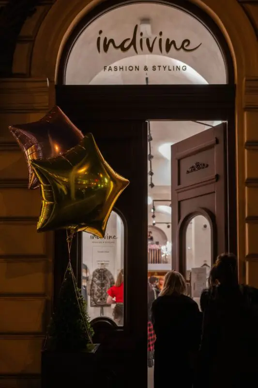 indivine fashion & styling