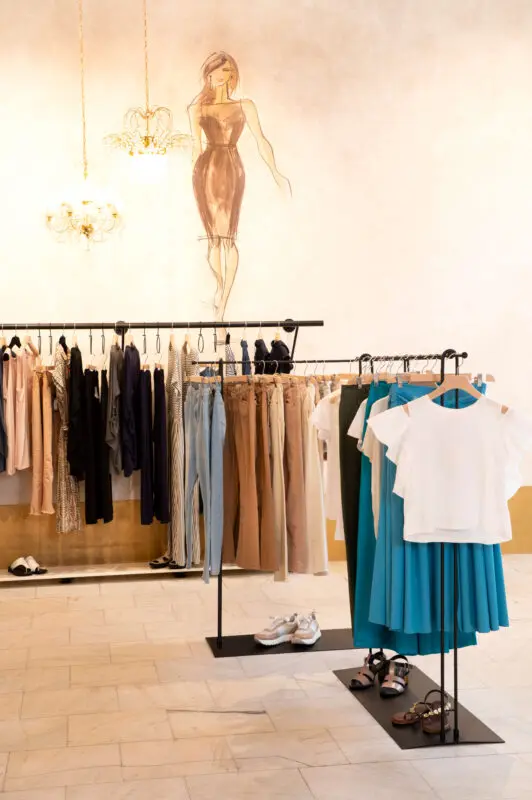 indivine fashion & styling