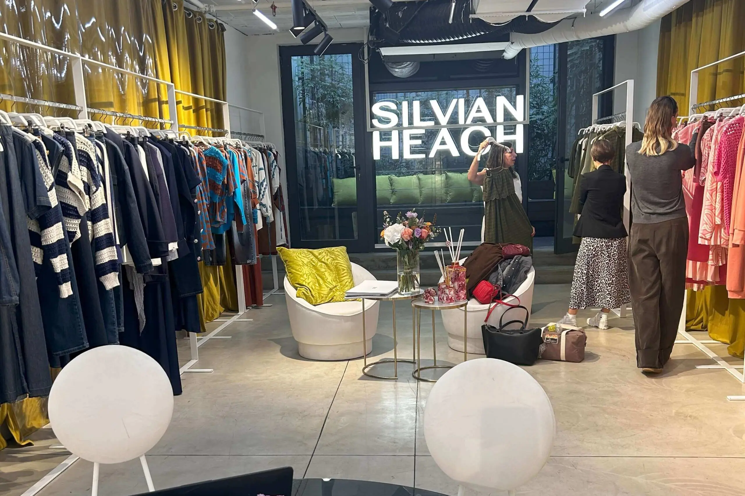 indivine fashion & styling